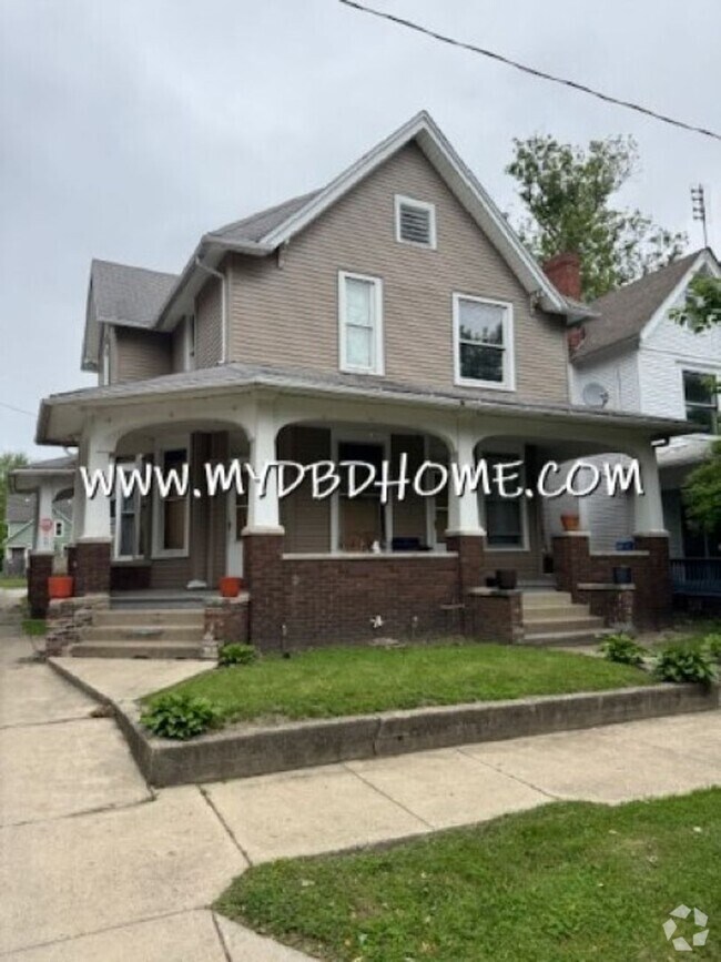 Building Photo - 938 Lincoln Ave
