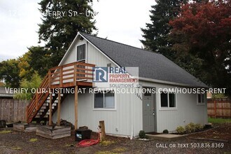 Building Photo - 1244 S Cherry St
