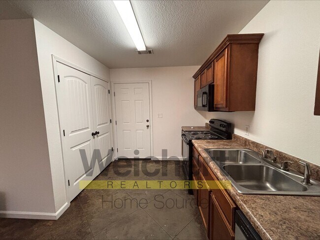 Foto del edificio - 612 N 5th St