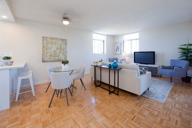 Interior Photo - Cambridge Place Apartments