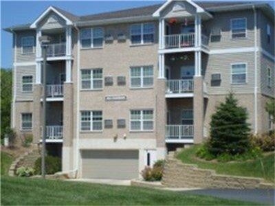 Building Photo - 350 Winnebago St