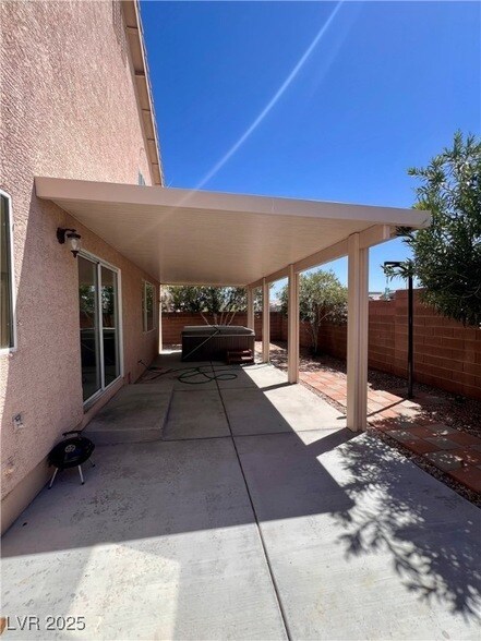 Foto del edificio - 10007 Candle Canyon Ct