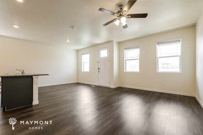 Building Photo - 13521 Oneida Ln