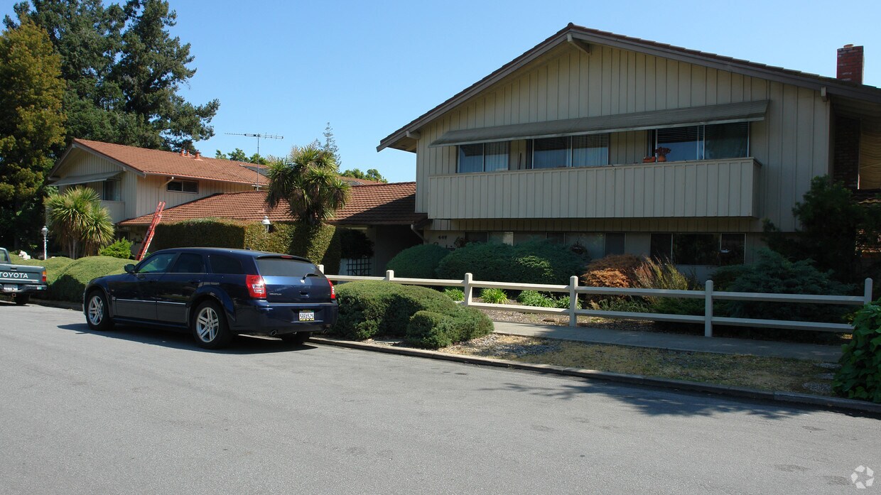 GreenBrier Apartments in Los Altos, CA