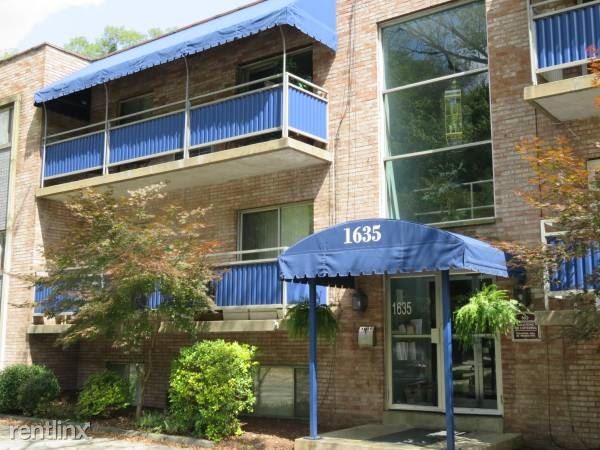 2 br, 1 bath - Laurel Gardens Apartments - 2 br, 1 bath  - Laurel Gardens Apartments