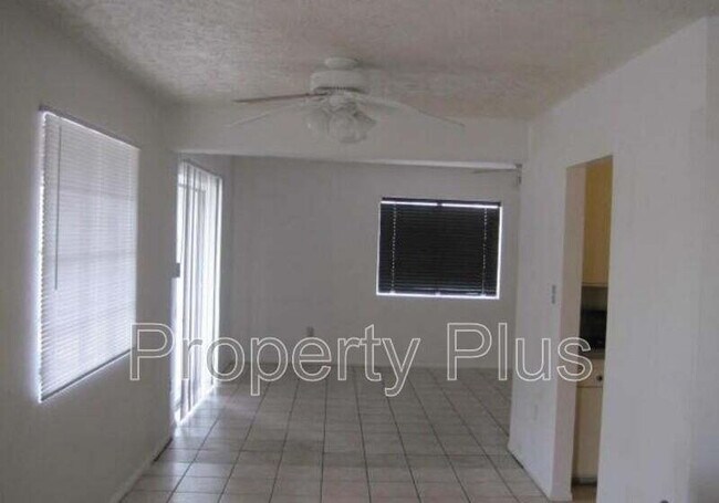 Building Photo - "Spacious 6-Bed, 6-Bath Gem in Tempe – Ideal for Comfort and Style!"