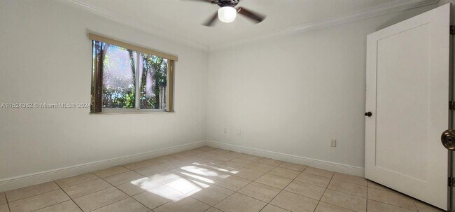 Foto del edificio - 1250 SE 31st Ct
