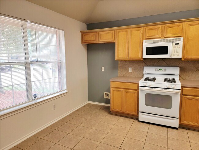 Building Photo - 12242 Noco Dr