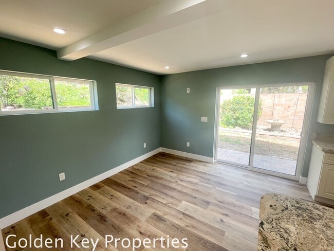 Building Photo - 4864 Alondra Way