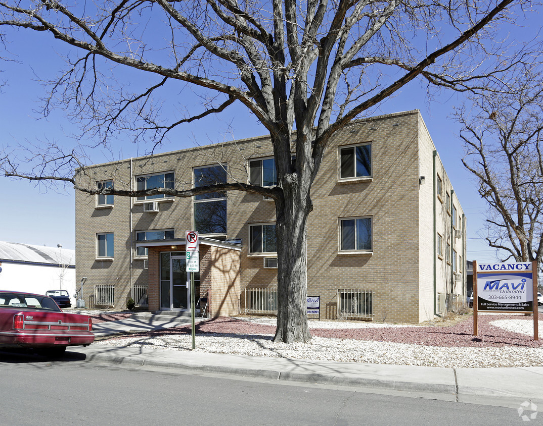 Building Photo - Kingston Apartments