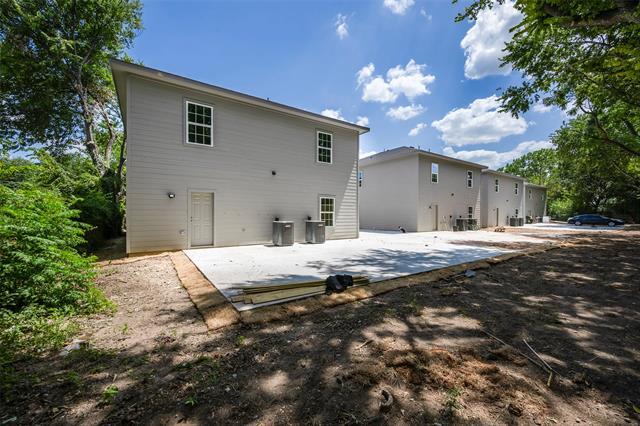 Building Photo - 3525 Herrling St