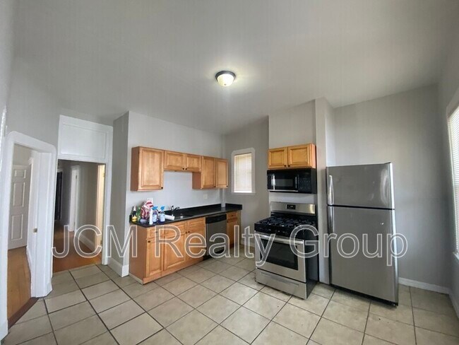 Building Photo - 34 Speedwell St