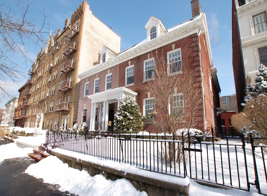 Primary Photo - 309 Clinton Ave