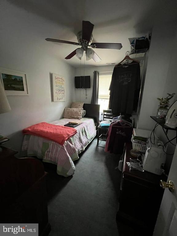 Foto del edificio - 4228 Overton Ave