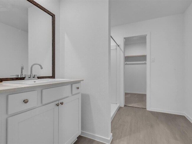 Foto del edificio - 277 Douglas Hls Dr