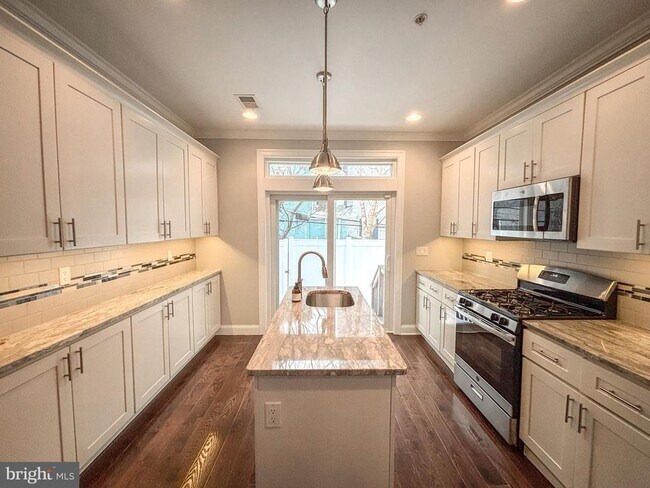 Foto del edificio - 1526 S Cleveland St