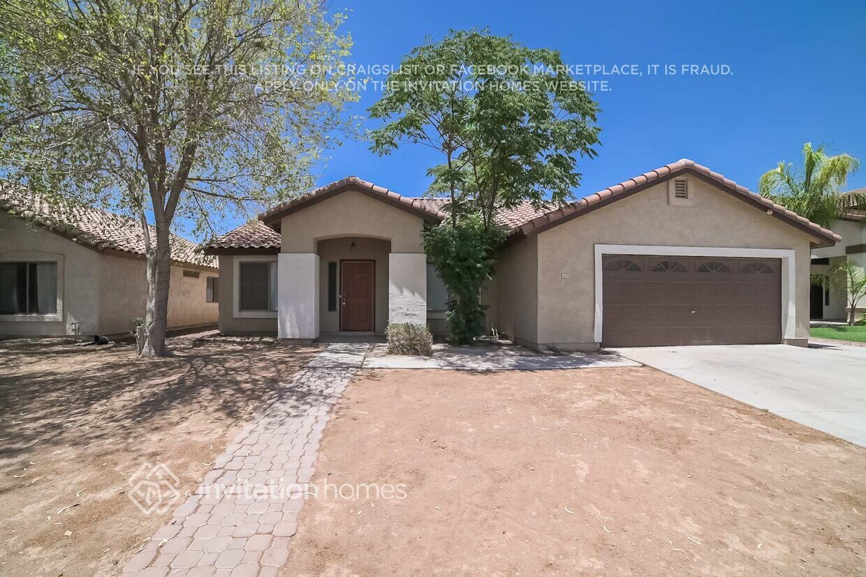 Primary Photo - 10378 W Piccadilly Rd