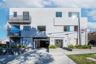 Building Photo - 7341 Valmont St