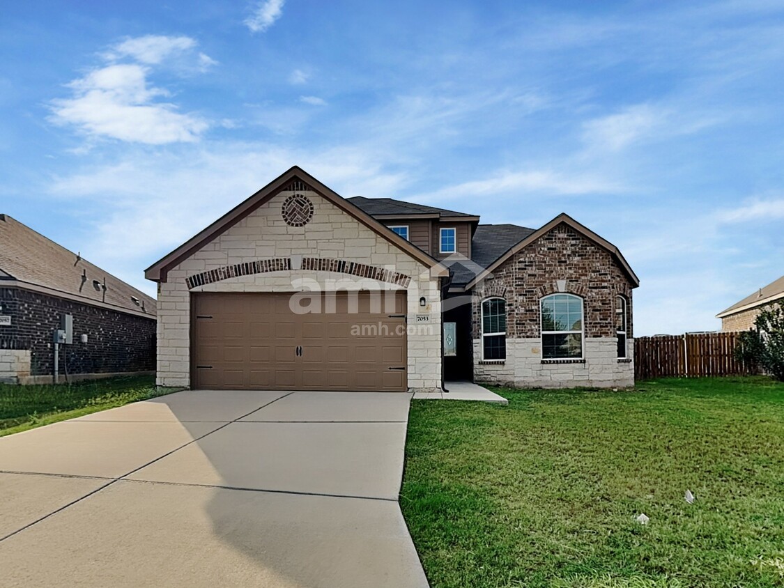 Foto principal - 7053 Turnbow