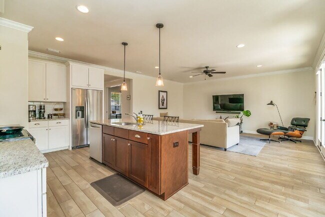 Foto del edificio - Beautiful 3BR / 2BA Home – Built 2019 – Fort Walton Beach