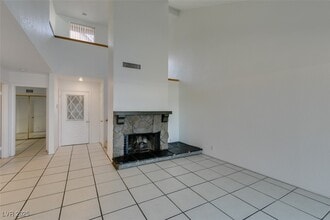 Building Photo - 4012 Grasmere Ave
