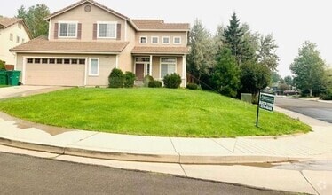 Building Photo - 3200 Fairlands Ct