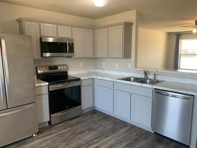 Building Photo - 309 Harper Dr
