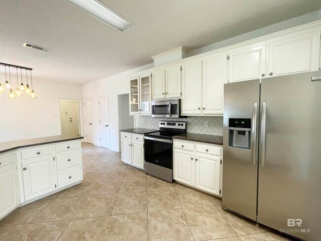 Foto del edificio - 30442 Middle Creek Cir