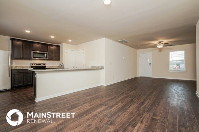 Building Photo - 159 Westcott St