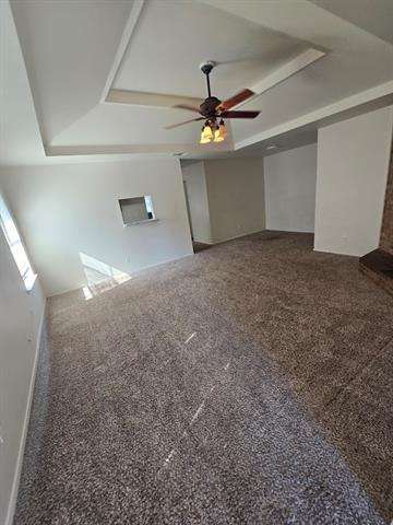 Building Photo - 1441 N Bluegrove Rd