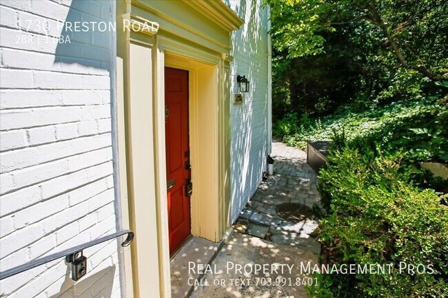 Foto del edificio - 1730 Preston Rd