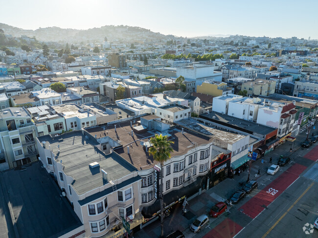 Building Photo - 2360-2366 Mission St