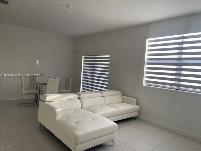 Building Photo - 22960 SW 130th Ave