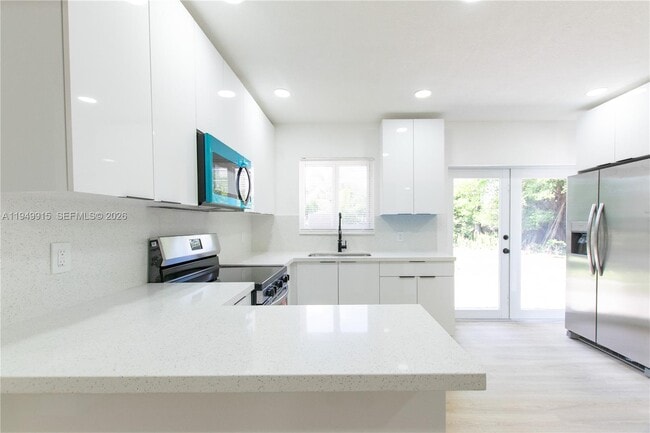 Foto del edificio - 1167 NW 9th Ave