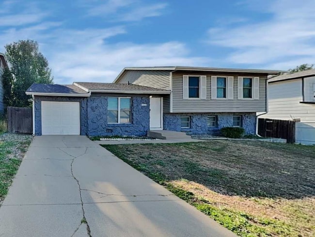 Photo - 9865 St Paul St Townhome