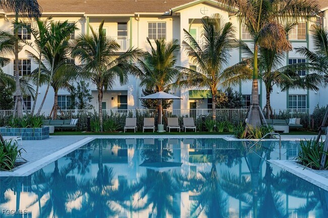 Foto del edificio - 6026 Whitaker Rd