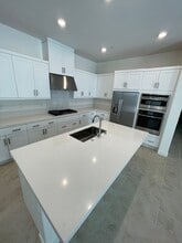 Building Photo - 356 Merit