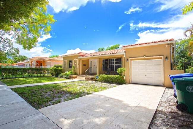 Foto del edificio - 600 SW 25th Rd