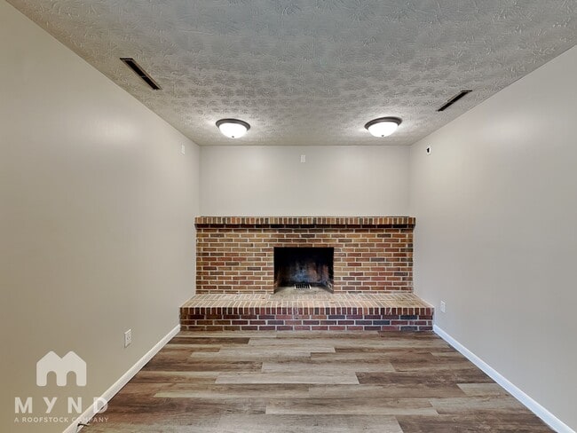 Building Photo - 3208 E Hudson St
