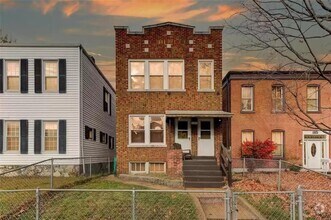 Building Photo - 6729 Vermont Ave