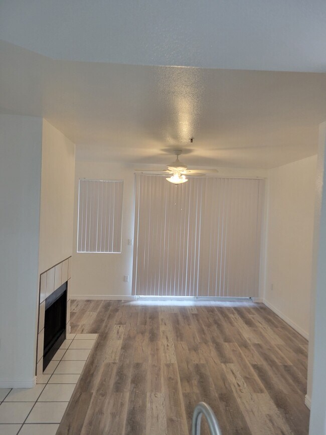 Foto del edificio - 11375 E Sahuaro Dr