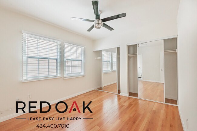 Foto del edificio - ~1 Month FREE~ Spacious One Bedroom with K...