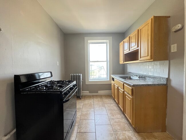 1300 Springfield Ave 403 - 1293 Springfield Ave