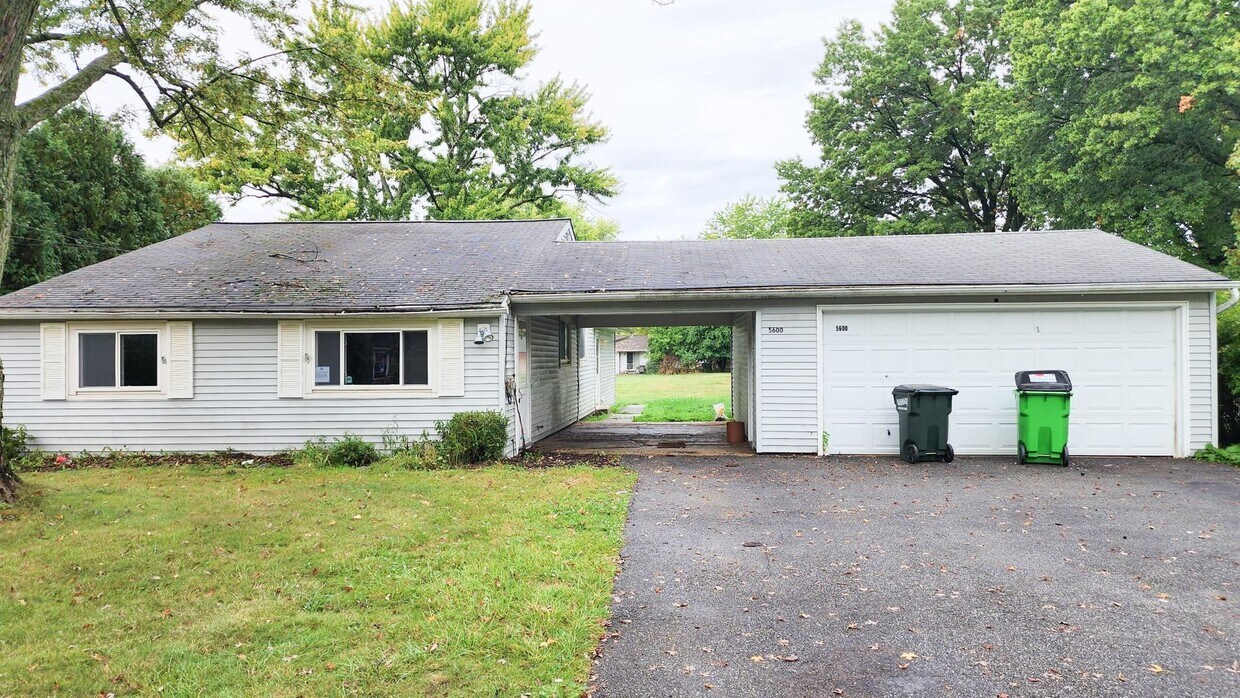 Foto principal - Lovely Cape Cod 3 Bedroom Home