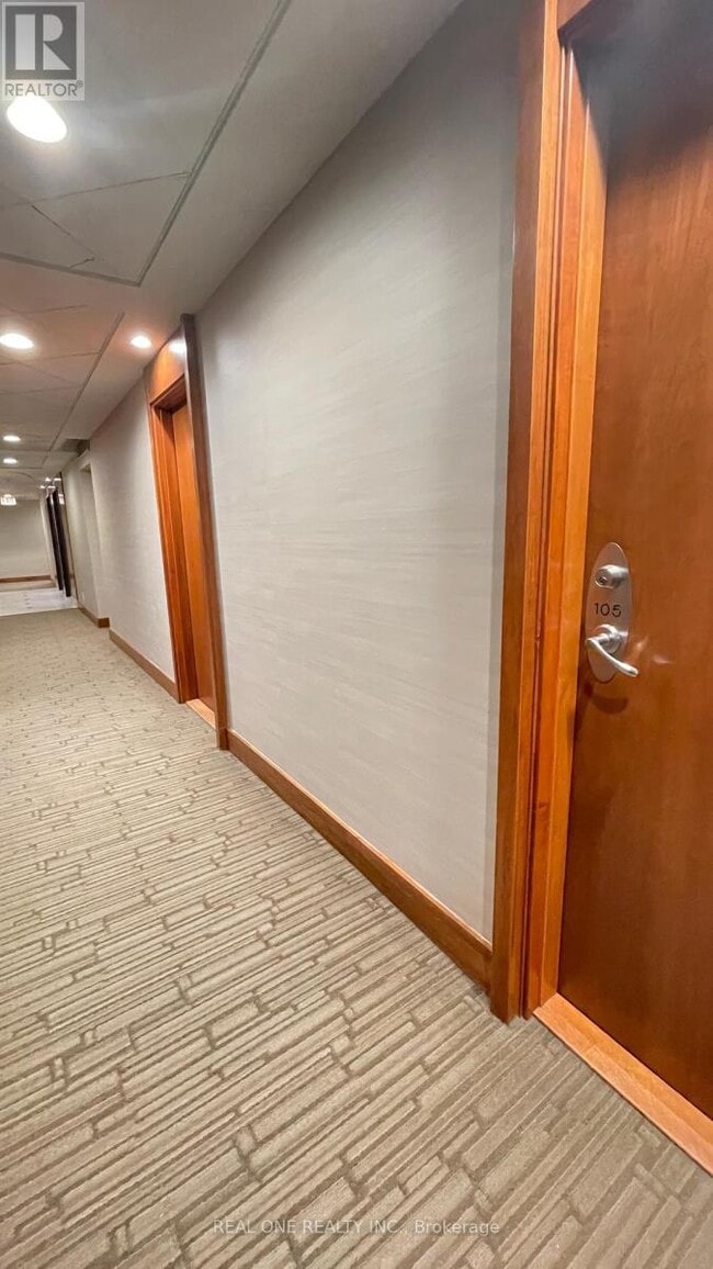 Building Photo - 500-1500 Queens Quay W