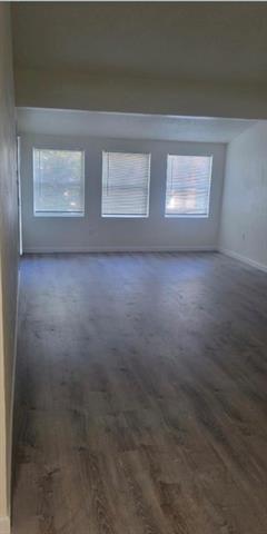 Foto del edificio - 9696 Walnut St