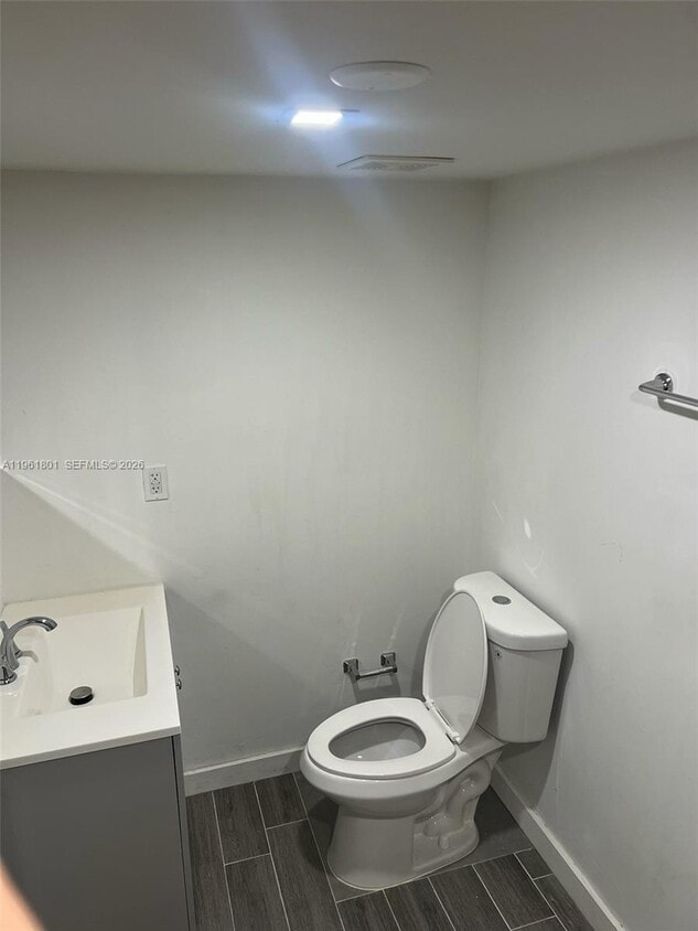 Foto del edificio - 252 E 36th St