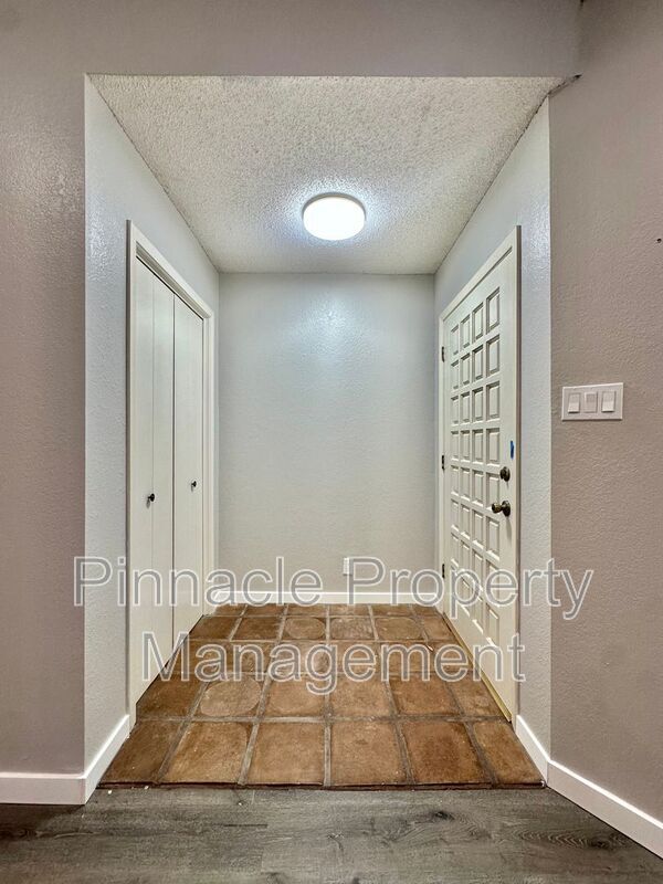 Building Photo - 3602 Gemini Dr