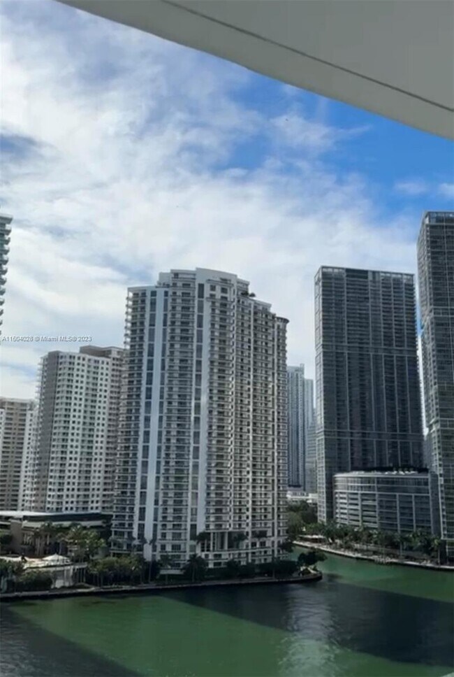Building Photo - 335 S Biscayne Blvd