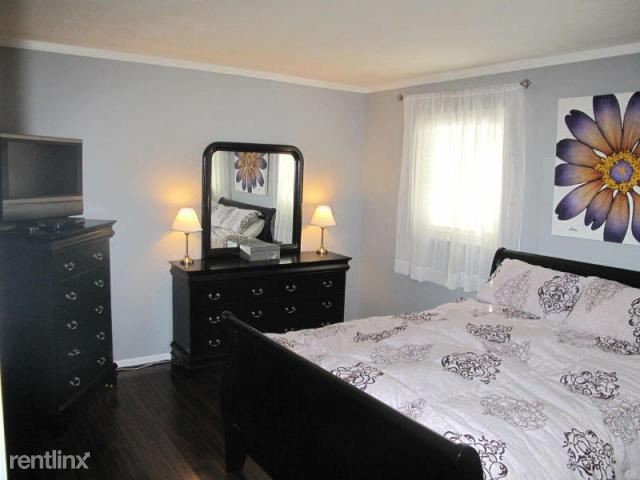 Foto del edificio - 3 br, 1.5 bath House - 281 Riverview Drive